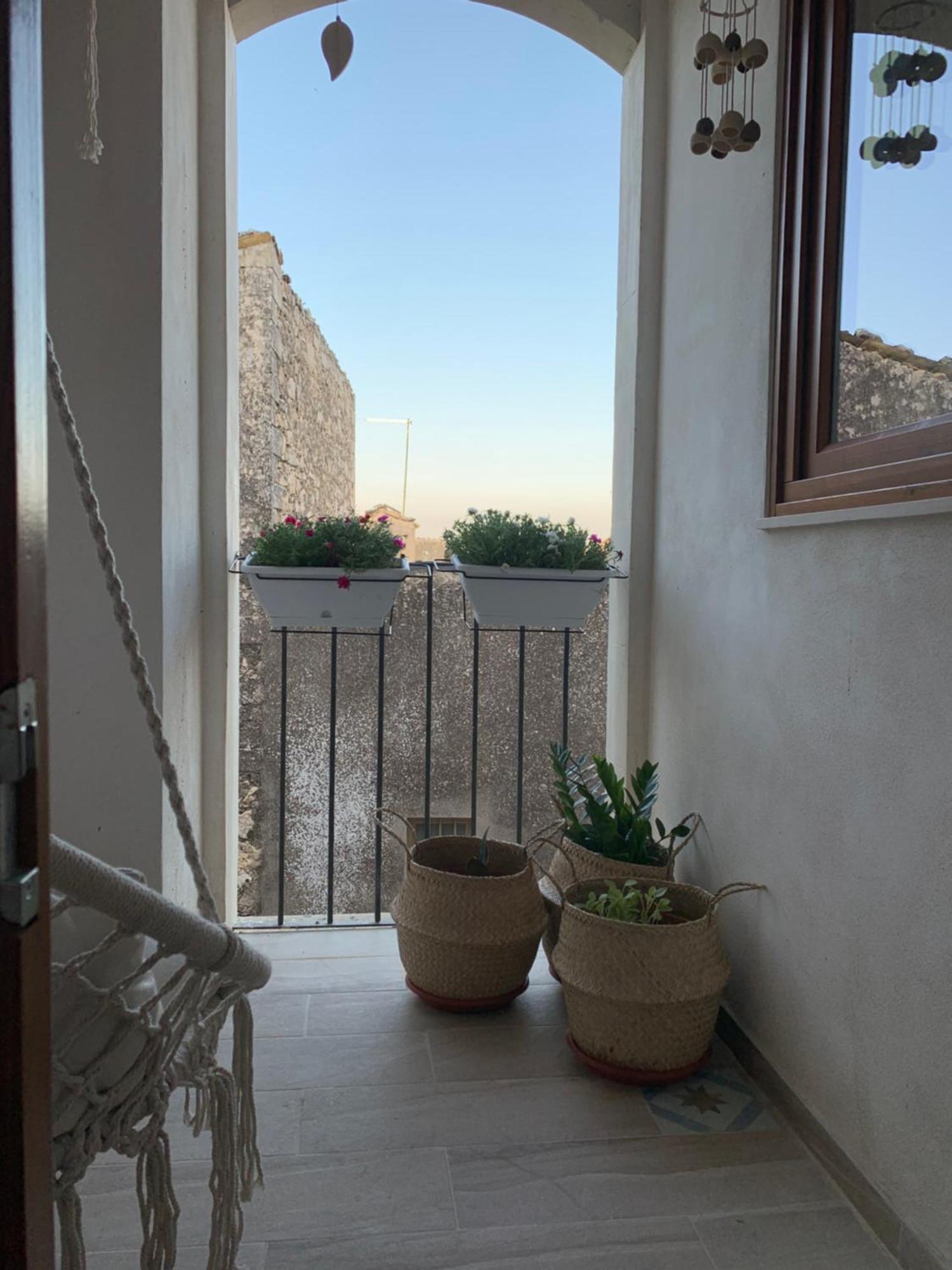 Da Cleo-Nel Cuore Del Barocco Siciliano Ragusa Eksteriør billede
